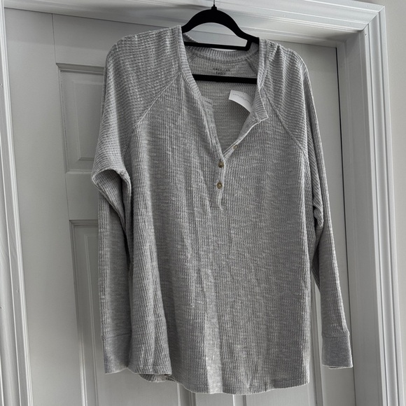 NWT American Eagle Cozy & Super Soft Gray Long Sleeve Women's Top - Picture 2 of 8